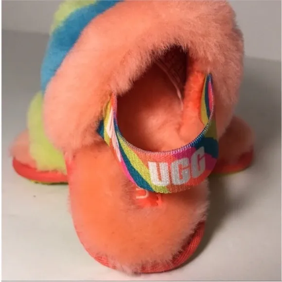 UGG Toddler faux fur slippers size 8