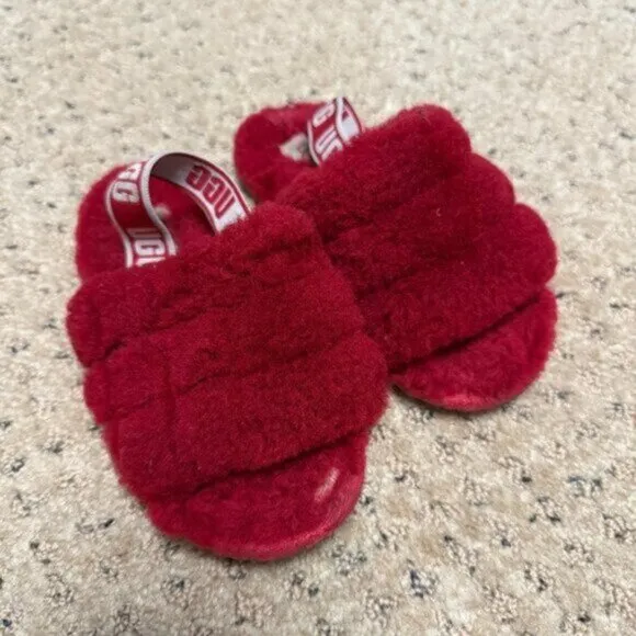 UGG Toddler size 11 red Fluff Yeah Slide slippers 1098579T