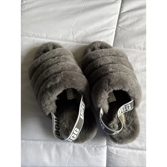 UGG W Fluff Yeah Slide Slippers Sandals Shoes Women's Charcoal SIZE 7, NEW