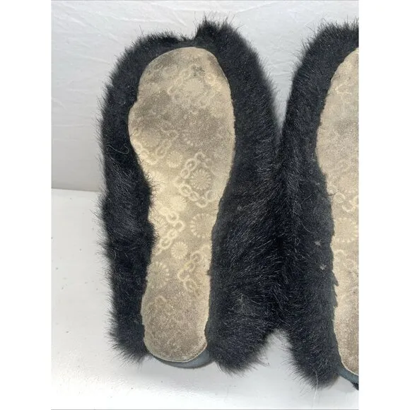 UGG  Womens Black Amary Faux Fur Slipper Bootie Size US 8 EU 39