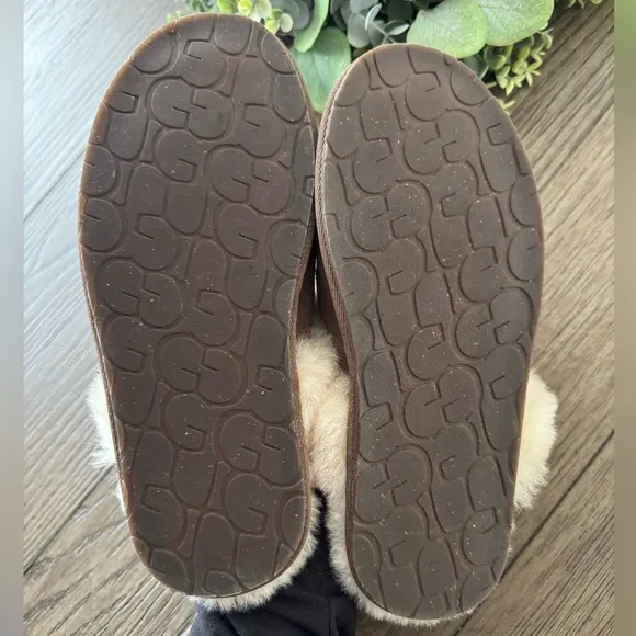 UGG Women's Brown Slippers with Cream Fur