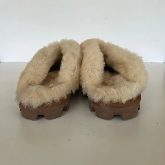 UGG Women's Coquette Chestnut Scuff Slippers, size 9