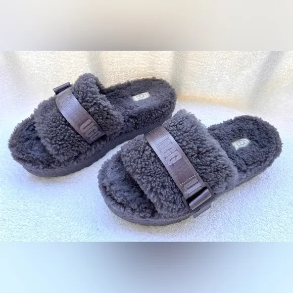 UGG Women's Fluffita Flatform Slippers - Grey - 9