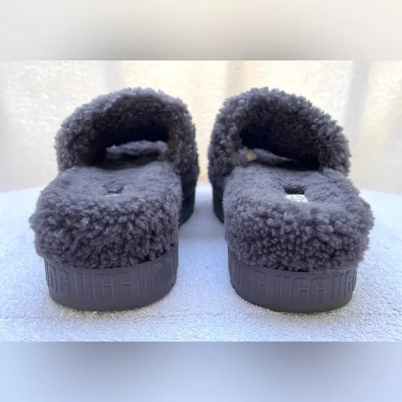 UGG Women's Fluffita Flatform Slippers - Grey - 9