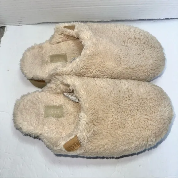 UGG Women’s Fuzz Sugar Natural Slide Slip On Faux Fur Mule Sandals- Size 9