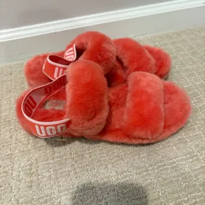 UGG Women's Oh Yeah Bling Vibrant Coral Fur Slippers Slingback Open Toe Size 8
