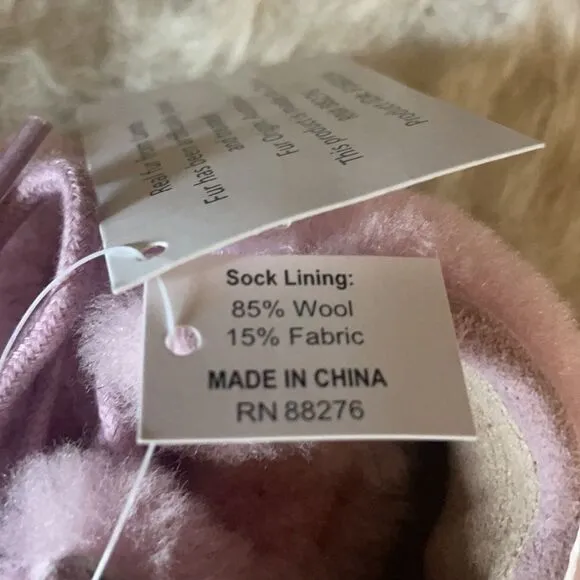 UGG baby slippers (5147) NWT