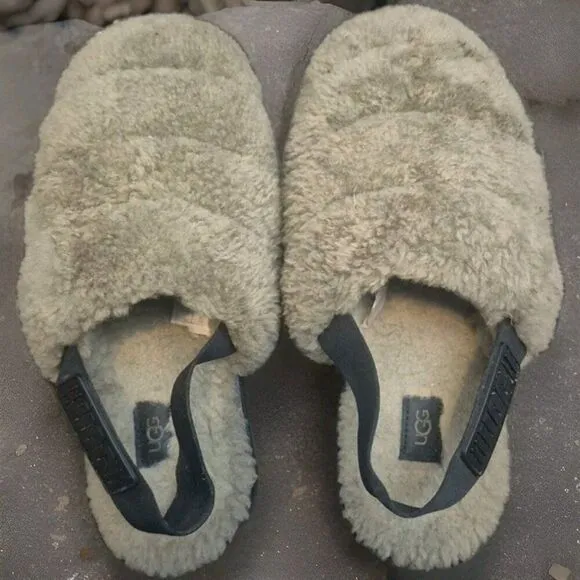 UGG BURNT OLIVE SLIDE SHEEPSKIN SLIPPERS, WOMEN US 9/ EUR  40