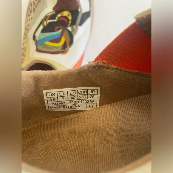 UIN “African Beauty” Painted Art Canvas Slip-On Travel Shoes size 8.5