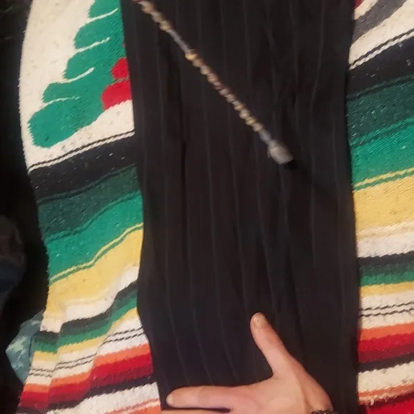 Ultra trendy wide legged designer dress trousers. Quiet luxury. Armani!¡