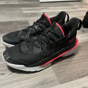 Under Armour Curry 7 Beta red size 12