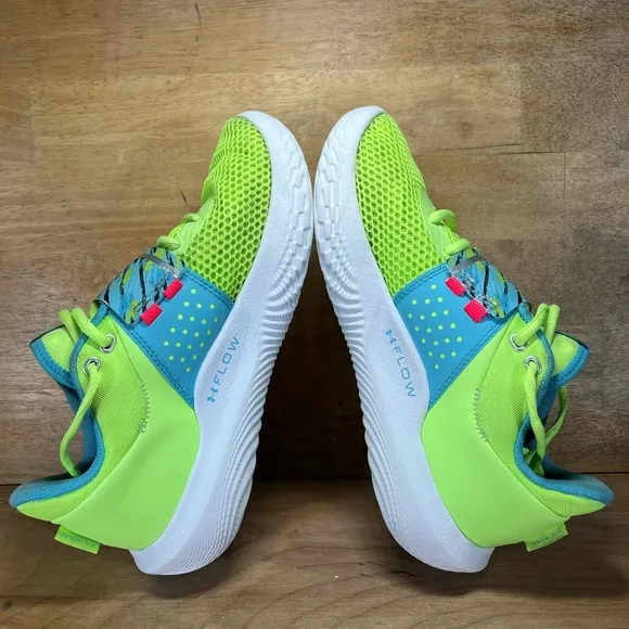 Under Armour Flow FUTR X Womens Size 10 Basketball Shoes Sneakers Green Camo