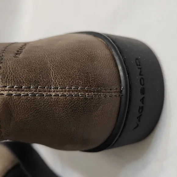 Vagabond Shoemakers Nubuck Distressed Pull-on Ankle boots (w size 37)