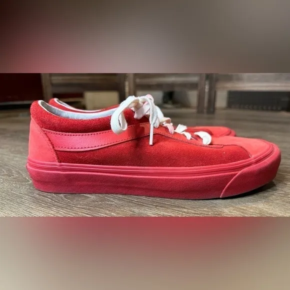VANS Bold Ni LX Nubuck Suede Racing Red Chili Pepper Ultracush
