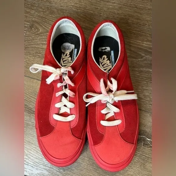 VANS Bold Ni LX Nubuck Suede Racing Red Chili Pepper Ultracush