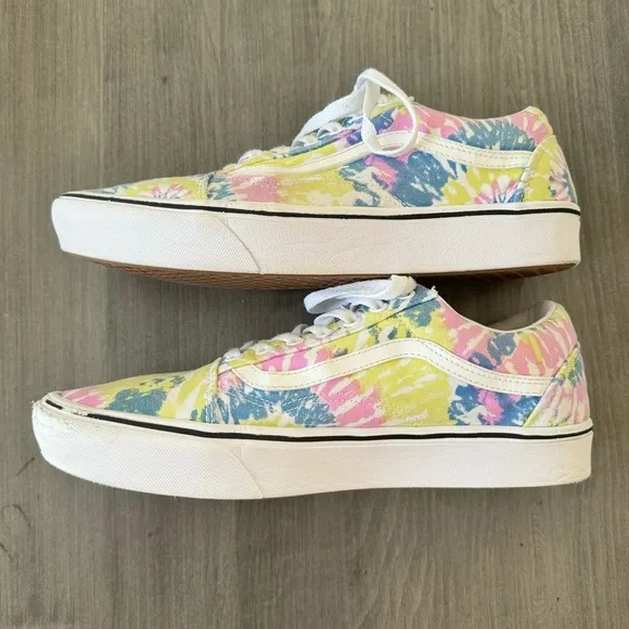 Vans Comfycush Old Skool Tie Dye sneakers shoes men size 11