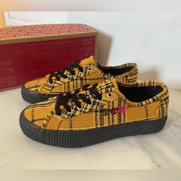 Vans Delridge Sf Lee-Ann Curren Women 10.5 US Men’s 9.0 US