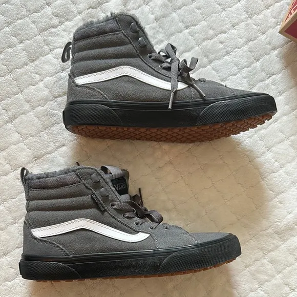 Vans Gray and White Shoes brand new