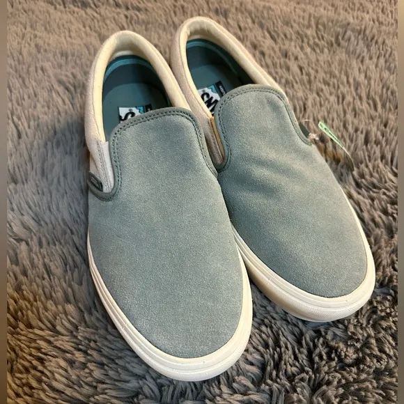 Vans Growing Everyday ComfyCush Slip-On Shoes Size 11.5 Mens NWOT