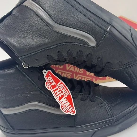 Vans Men's Black High-Top Sneakers Sk8-Hi XIBig Mood BlackVN0A5KRYBLK
