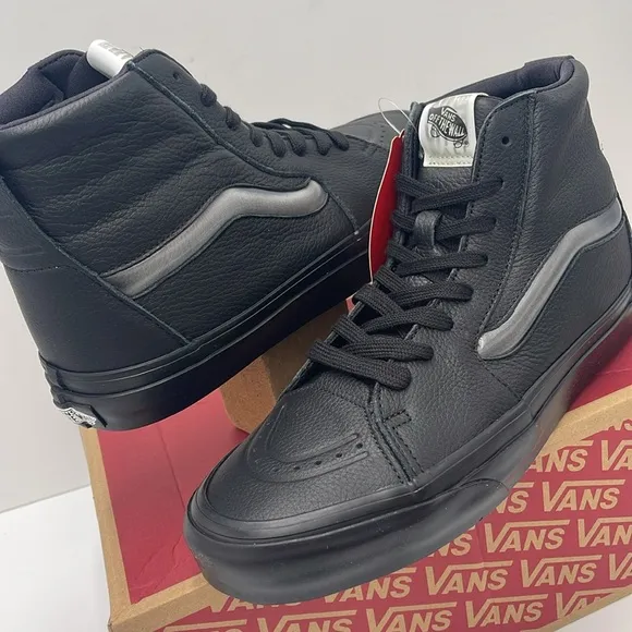 Vans Men's Black High-Top Sneakers Sk8-Hi XIBig Mood BlackVN0A5KRYBLK
