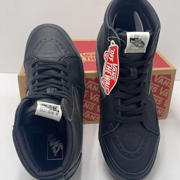 Vans Men's Black High-Top Sneakers Sk8-Hi XIBig Mood BlackVN0A5KRYBLK