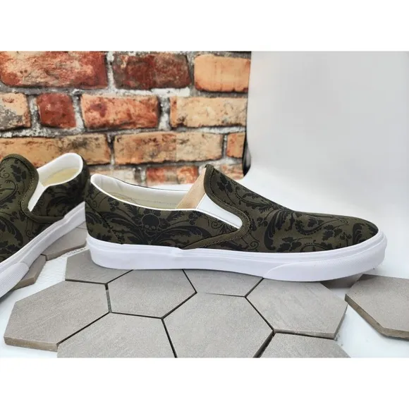 Vans Men's Classic Slip On Skull Tapestry Grape Leaf Olive Canvas Shoes Size 9
