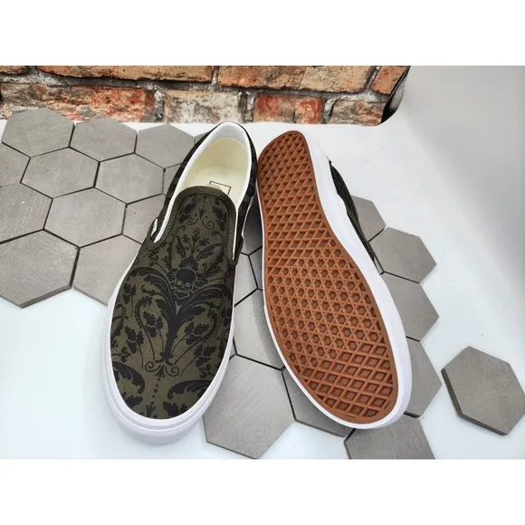 Vans Men's Classic Slip On Skull Tapestry Grape Leaf Olive Canvas Shoes Size 9