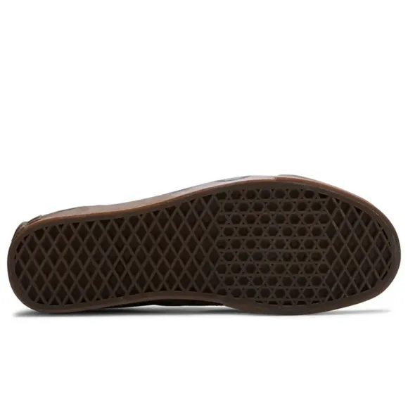 Vans Men’s MoMA Old Skool Twist Salvatore Dali Casual Sneaker.