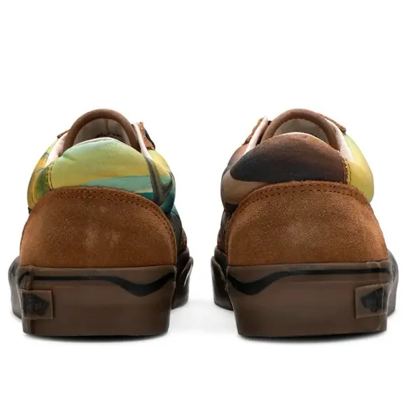 Vans Men’s MoMA Old Skool Twist Salvatore Dali Casual Sneaker.