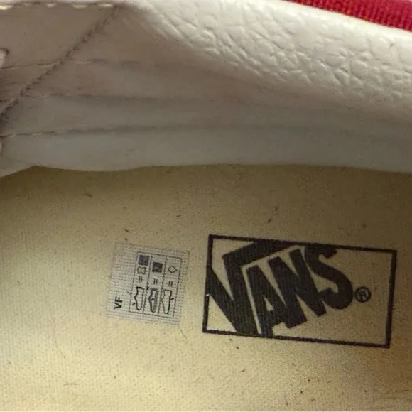 VANS SK8 HIGH TOP BURGUNDY SIZE 13 UNISEXCANVAS SKATE SHOES