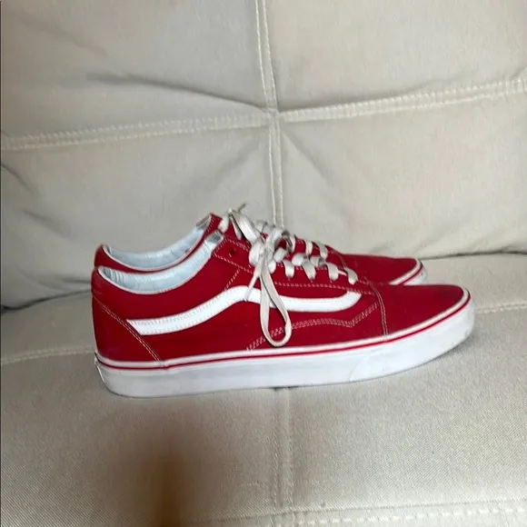 Vans Ska8 skateboard shoes red and white canvas size 11 1/2 men’s
