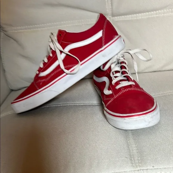 Vans Ska8 skateboard shoes red and white canvas size 11 1/2 men’s