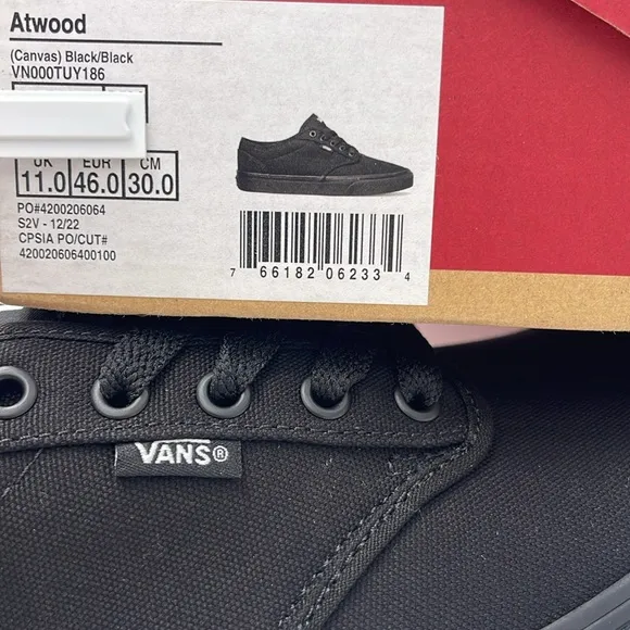 Vans WMNS Black Canvas Sneakers Atwood (Canvas) Black/BlackVN000TUY186