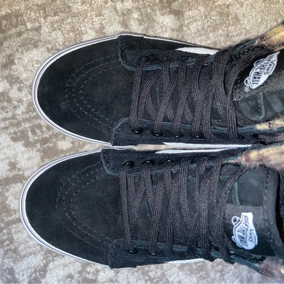 Vans Women's Black High-Top Sneakers with Leopard Print