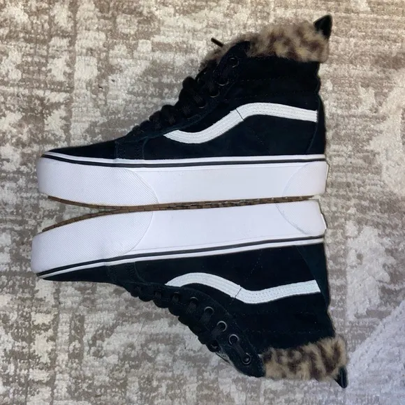 Vans Women's Black High-Top Sneakers with Leopard Print