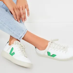 Veja Women’s Urca Sneaker in White/Leaf/Cyprus sz 36EU/5US New in Box