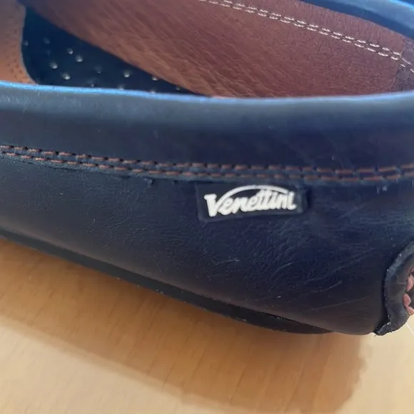 Venettini Boys Brown and Navy  shoes