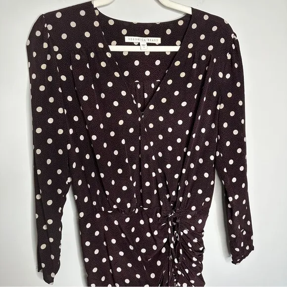 Vernoica Beard Size 2 Silk Lou Lou Ruched Flounce Mini Dress Quiet Luxury Clean