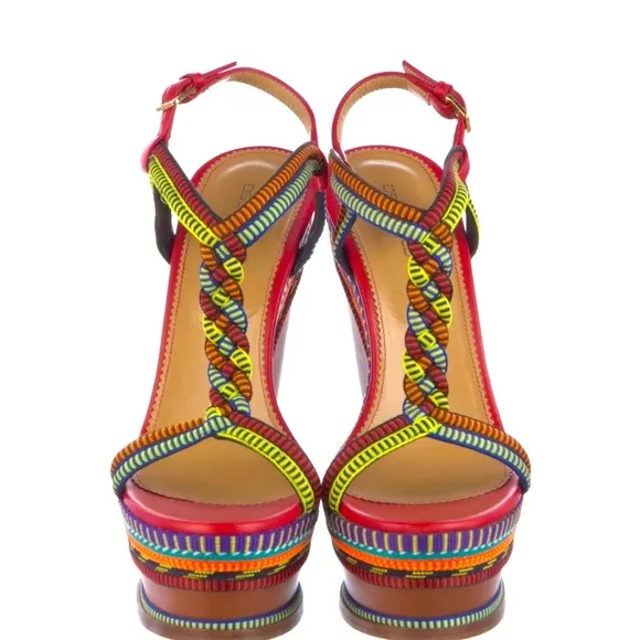 Vero Cuoio Red and Black Wedge Sandals with T-Strap Design