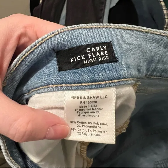 Veronica Beard Light Wash Carly Kick Flare High Rise Skater Jeans