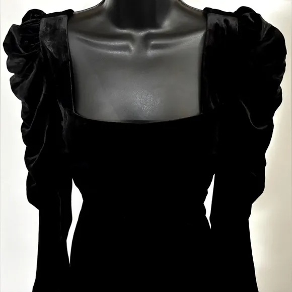 Veronica Beard Toki luxury velvet square neck ruched arms skirt cocktail dress 2