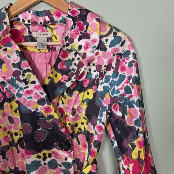 Vertigo Paris 3/4 Sleeve Button Up Belted Trench Coat-Bubbles Pink-Women Medium