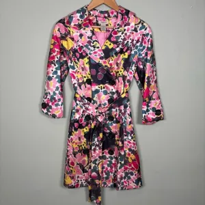 Vertigo Paris 3/4 Sleeve Button Up Belted Trench Coat-Bubbles Pink-Women Medium