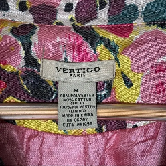 Vertigo Paris 3/4 Sleeve Button Up Belted Trench Coat-Bubbles Pink-Women Medium
