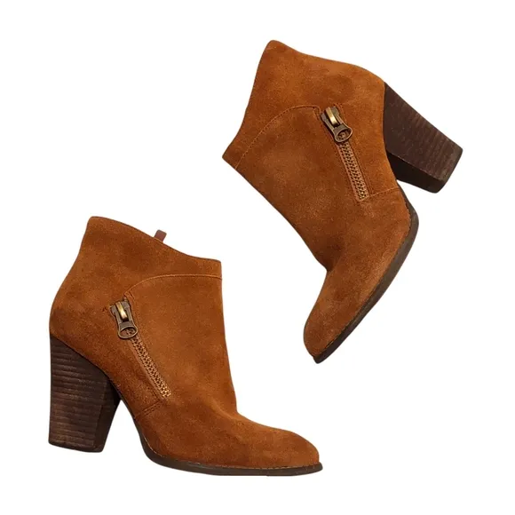 Very Volatile Kolt Tan Suede Leather Ankle Boots Stacked heel Size 7.5