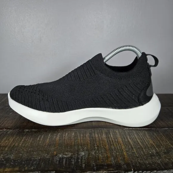 Vessi Everyday Move Slip On Womens Size 5 Waterproof Shoes Sneakers Black White