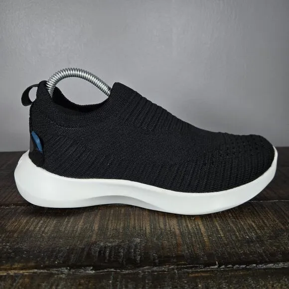 Vessi Everyday Move Slip On Womens Size 5 Waterproof Shoes Sneakers Black White
