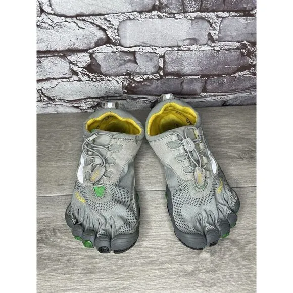 Vibram FiveFingers M355 Gray Green Minimalist Barefoot Shoes Men’s Sz 42EU/9M US