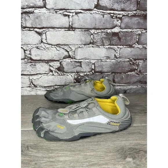 Vibram FiveFingers M355 Gray Green Minimalist Barefoot Shoes Men’s Sz 42EU/9M US
